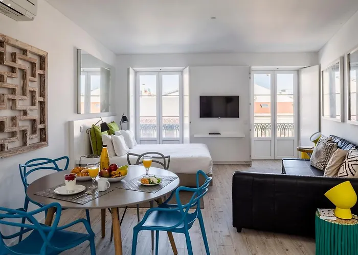 Hello Lisbon Rossio Apartments *